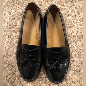 Cole haan tassel loafers.